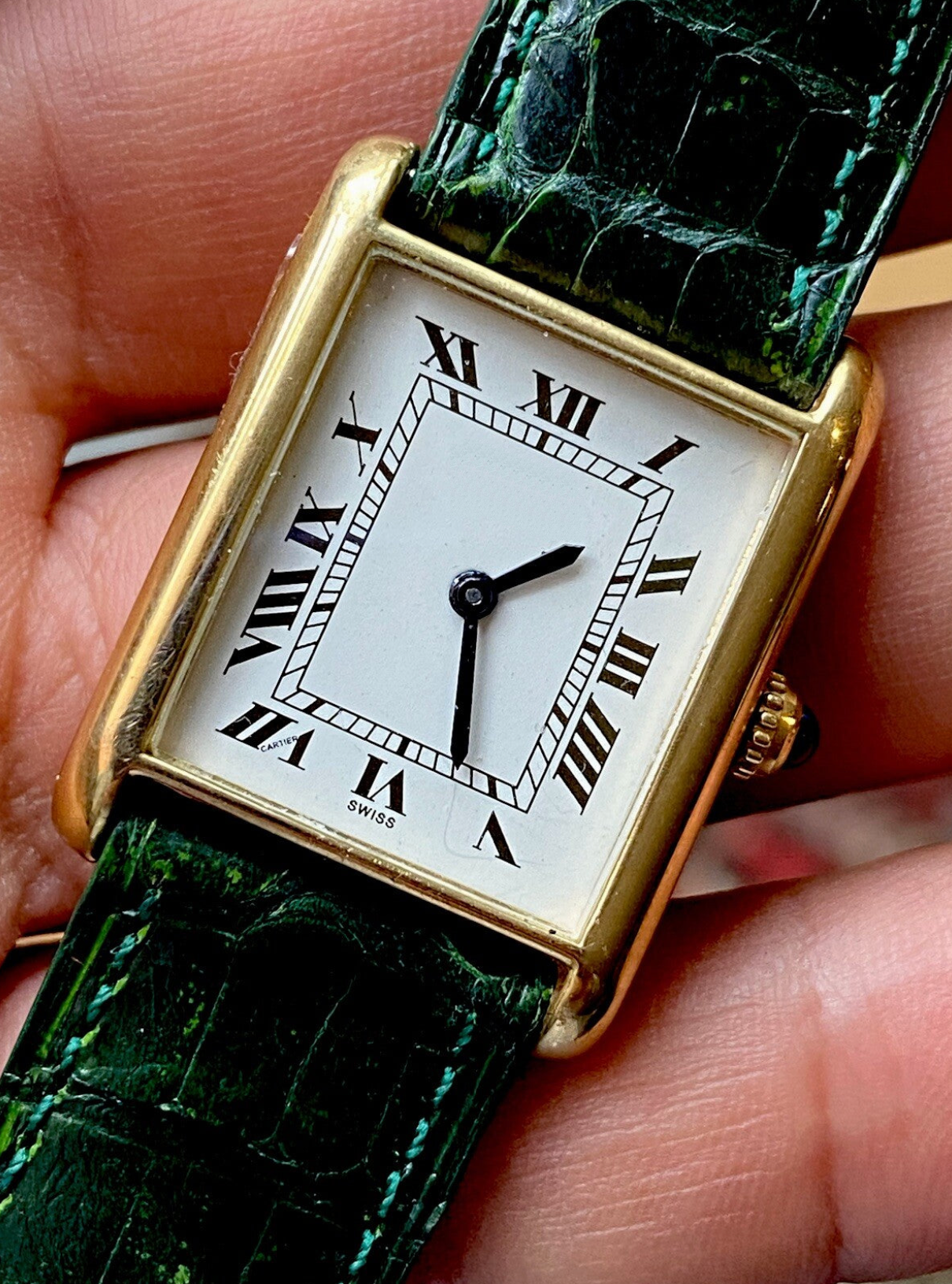 Manual Wind Watch | 24x31mm | Original Strap & Pouch